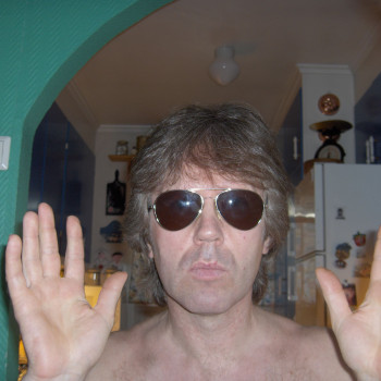 Perry Blocker Sand